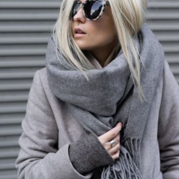 BURBERRY CLASSIC STEEL COLOR LAMBSWOOL SCARF - Picture 6 of 13